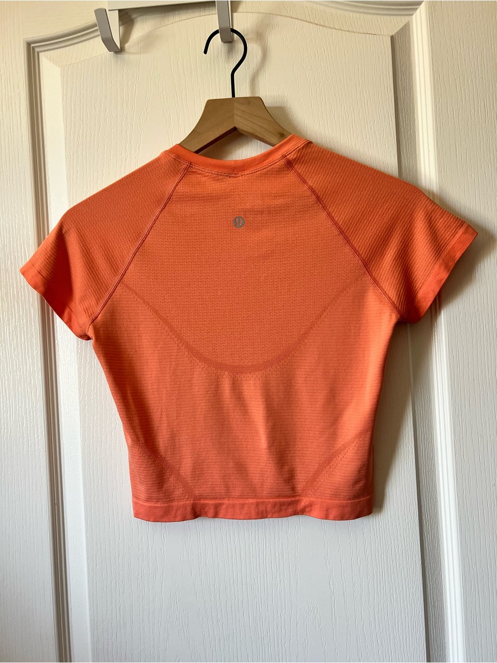 Lululemon Swiftly tech cropped short-sleeve 2.0 Coral Kiss Orange Women’s 6 - Picture 2 of 5